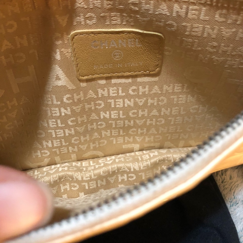 Authentic Chanel classic clutch bag - Picture 2 of 8